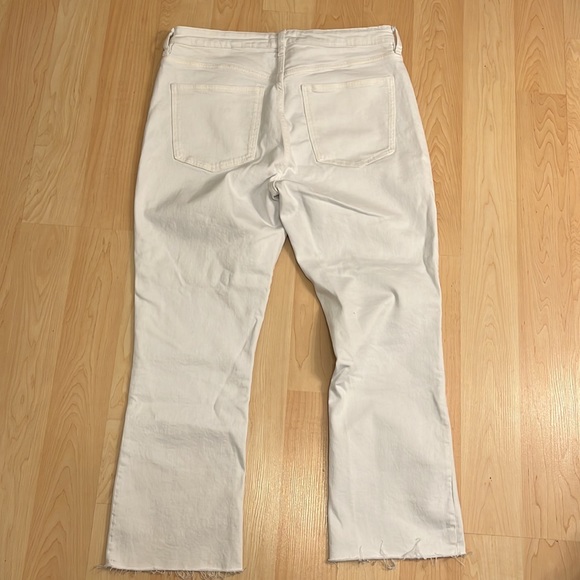 Zara Crop Flare Raw Hem Jeans (Stretch) EUC - Picture 5 of 5